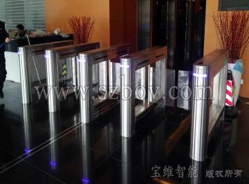 翼閘、轉(zhuǎn)閘的區(qū)別和應(yīng)用場合 翼閘、轉(zhuǎn)閘的區(qū)別和應(yīng)用場合